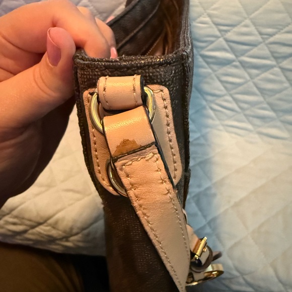Michael Kors Brown Crossbody Bag - Picture 4 of 4